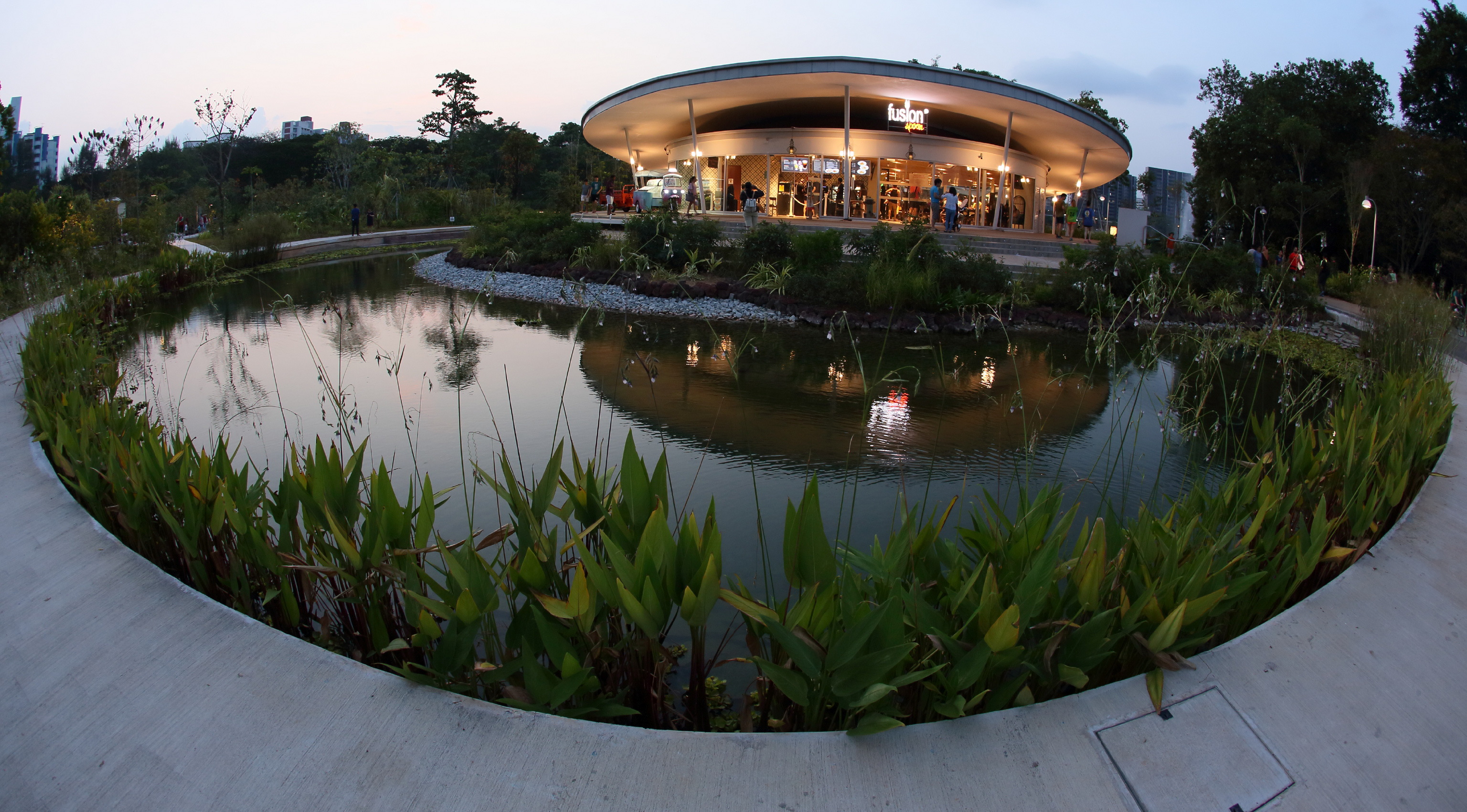 Dining at Eco Pond